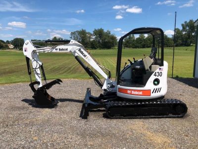 Excavators-Bobcat-430-11717170 Excavators-Bobcat-430-11717170